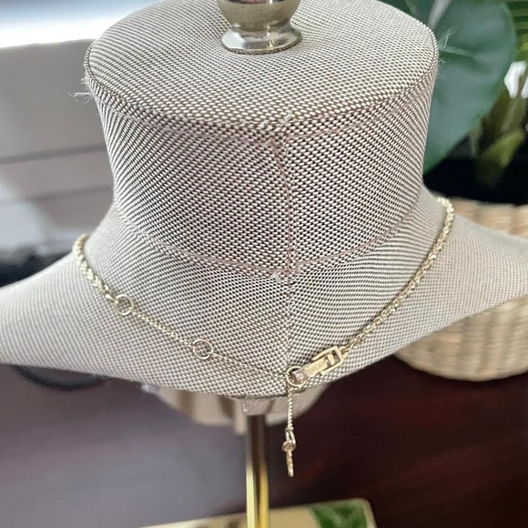 NWOT Marchesa Pink Pearl Frontal Necklace and Double Drop Earrings - Picture 3 of 3